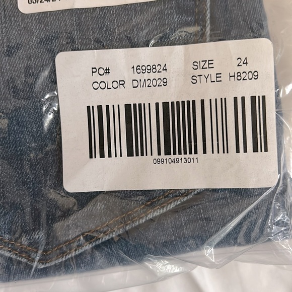 J.Crew Curvy Toothpick Jean in Dryden Wash Size 24 - Picture 6 of 9